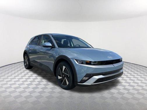 2025 Hyundai IONIQ 5 SE