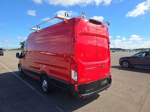 2022 Ford Transit-250 Base