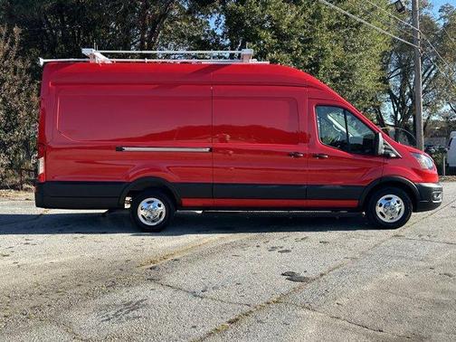 2022 Ford Transit-250 Base