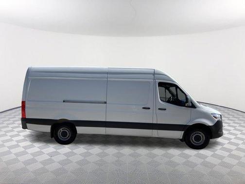 2022 Mercedes-Benz Sprinter 2500 170 WB