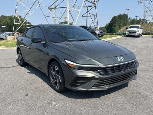2025 Hyundai ELANTRA HEV SEL Sport