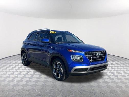 2023 Hyundai VENUE SEL