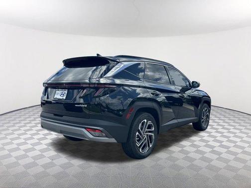 2025 Hyundai TUCSON Hybrid Limited