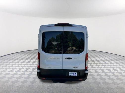 2022 Ford Transit-350 XLT