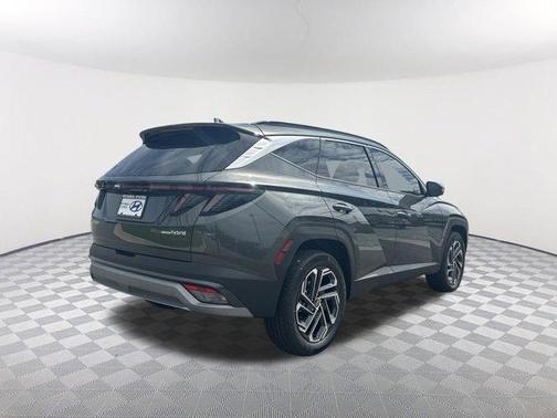2025 Hyundai TUCSON Hybrid Limited