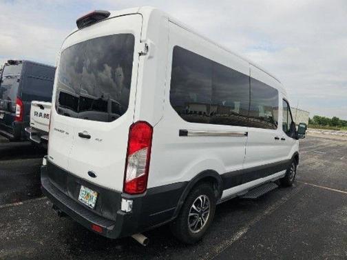 Oxford White 2022 Ford Transit-350 XLT