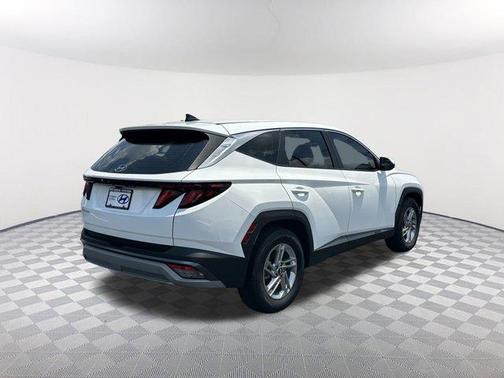 Serenity White Pearl 2025 Hyundai TUCSON SE