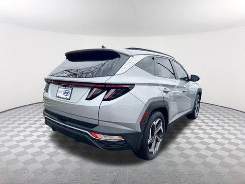 Shimmering Silver 2024 Hyundai TUCSON SEL
