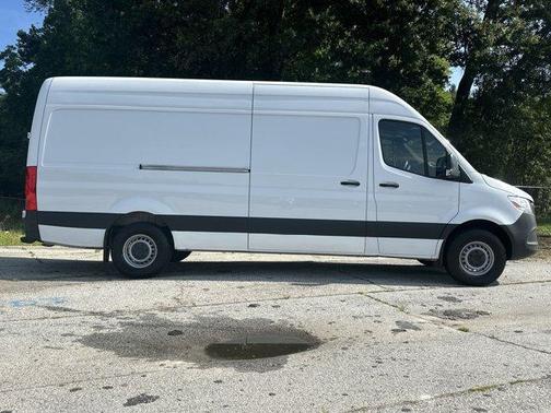 2023 Mercedes-Benz Sprinter 2500 170 WB