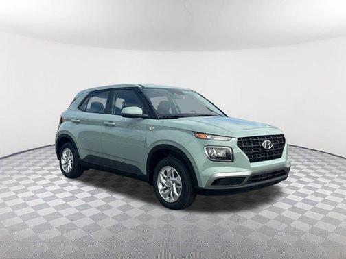 2026 Hyundai VENUE SE