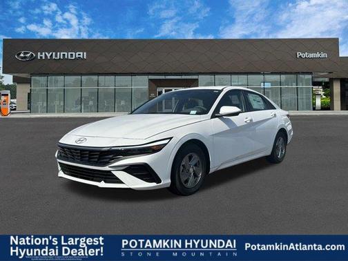 2025 Hyundai ELANTRA SE