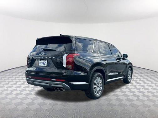 2025 Hyundai PALISADE SE