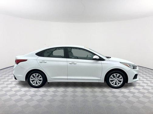 2021 Hyundai Accent SE