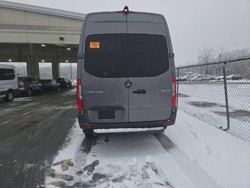 2023 Mercedes-Benz Sprinter 2500 144 WB