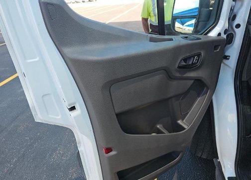 Oxford White 2022 Ford Transit-350 XLT