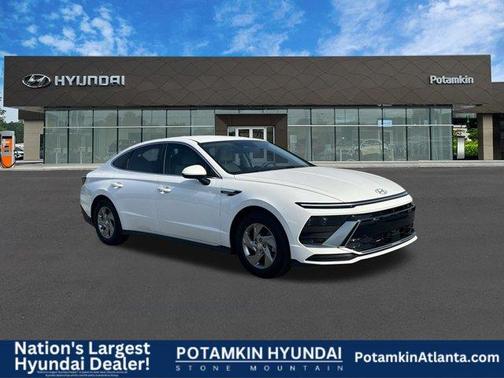 White 2025 Hyundai SONATA SE
