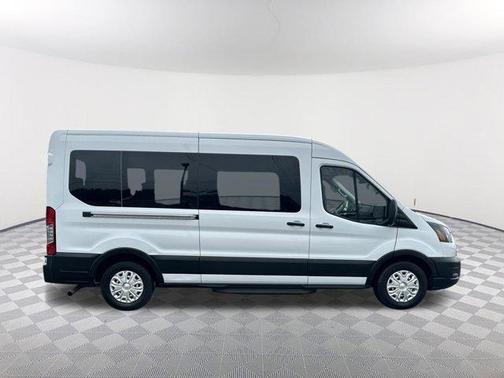 Oxford White 2023 Ford Transit-350 XL
