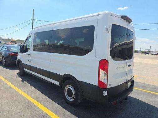 Oxford White 2023 Ford Transit-350 XL