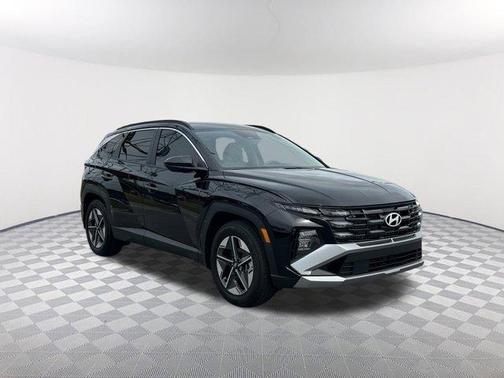 Phantom Black 2026 Hyundai TUCSON SEL