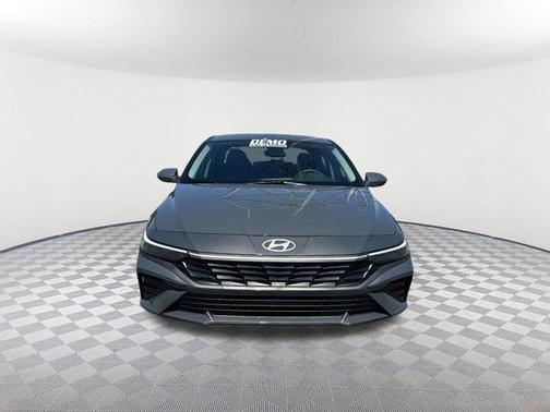 Gray 2026 Hyundai ELANTRA SE
