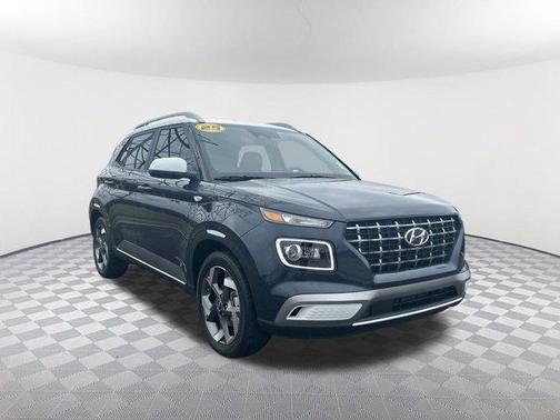 2025 Hyundai VENUE Limited