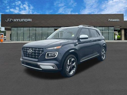 2025 Hyundai VENUE Limited