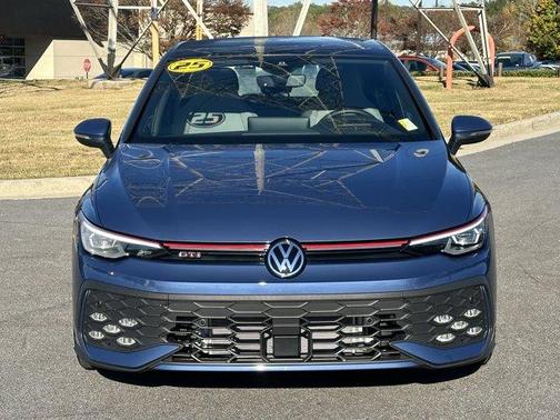 2025 Volkswagen Golf GTI 2.0T Autobahn