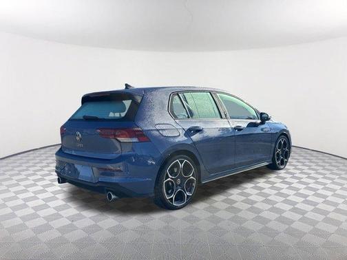 2025 Volkswagen Golf GTI 2.0T Autobahn