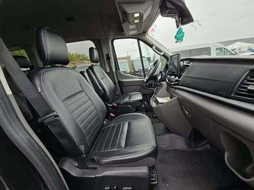 2023 Ford Transit Connect XLT