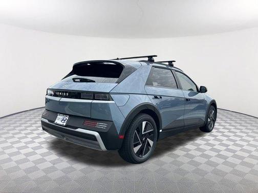 2025 Hyundai IONIQ 5 SEL