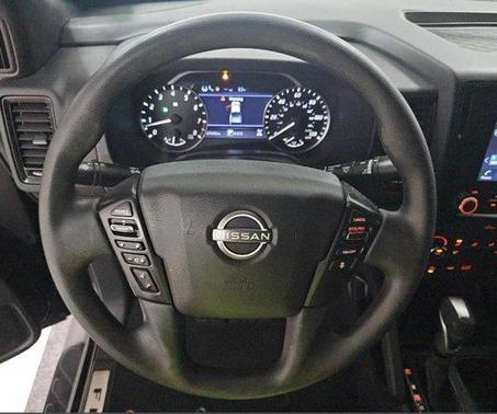Black 2023 Nissan Frontier SV