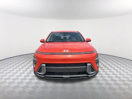 2025 Hyundai KONA SE