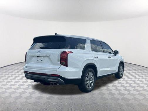 2025 Hyundai PALISADE SE