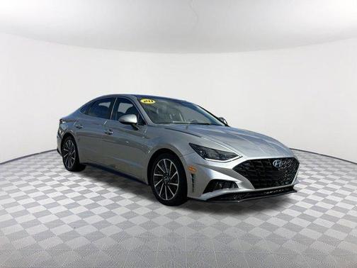 2020 Hyundai SONATA Limited