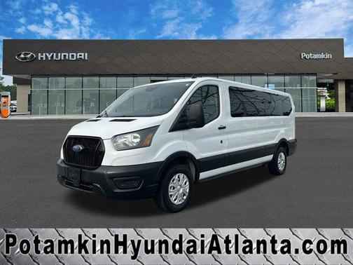 Oxford White 2023 Ford Transit-350 XL