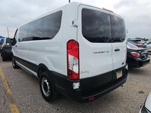 Oxford White 2023 Ford Transit-350