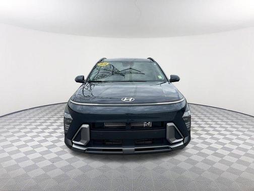 2025 Hyundai KONA Limited