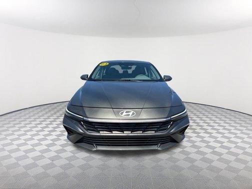 Amazon Gray 2024 Hyundai ELANTRA SEL