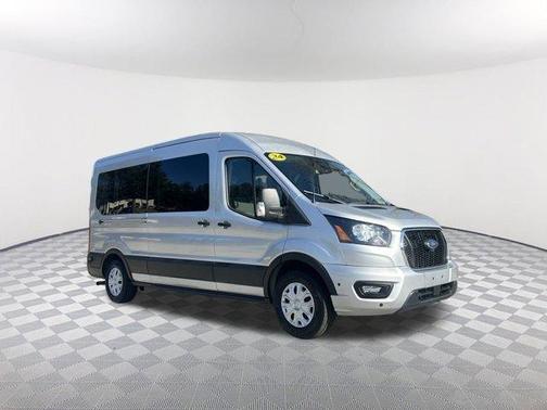 2024 Ford Transit-350 XLT