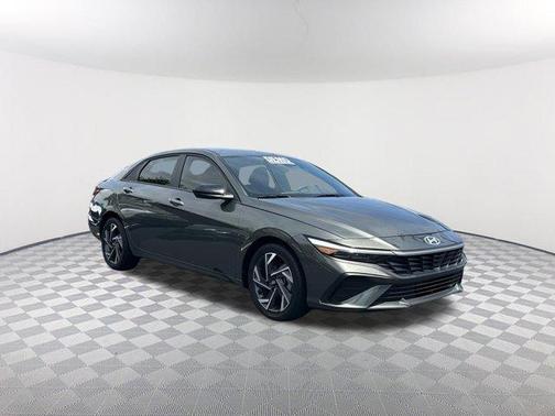 Amazon Gray 2025 Hyundai ELANTRA SEL Sport