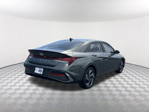 Amazon Gray 2025 Hyundai ELANTRA SEL Sport