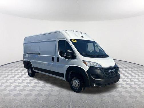 Bright White Clearcoat 2025 RAM ProMaster 3500 High Roof