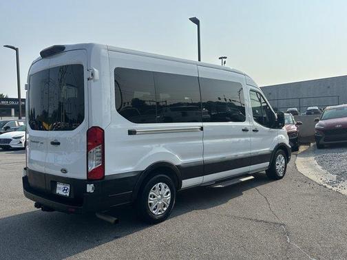 Oxford White 2023 Ford Transit-350 XL