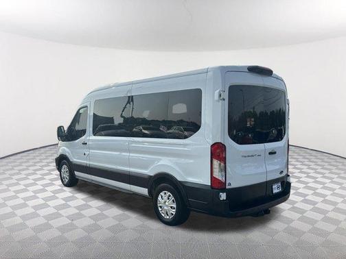Oxford White 2023 Ford Transit-350 XL