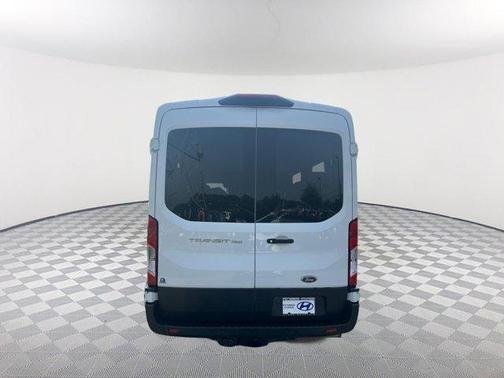 Oxford White 2023 Ford Transit-350 XL
