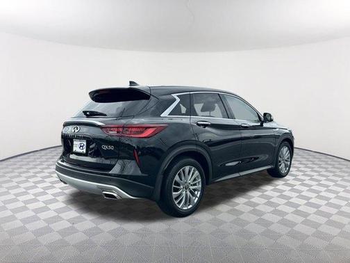 Black Obsidian 2023 INFINITI QX50 Pure