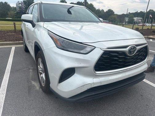 2022 Toyota Highlander L