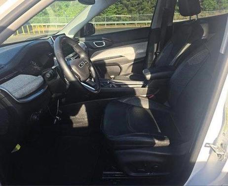 Bright White Clearcoat 2022 Jeep Compass Latitude Lux