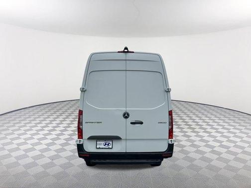 2022 Mercedes-Benz Sprinter 2500 170 WB