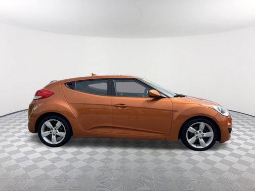 Vitamin C Pearl 2014 Hyundai Veloster Base